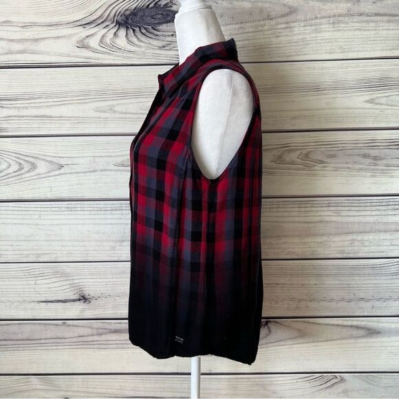 Harley Davidson Red, Black & Grey Plaid Ombré Sleeveless Top - Picture 4 of 8